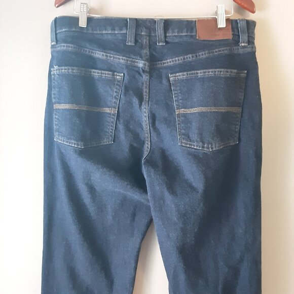 L.L. Bean Men's Straight Leg Dark-Wash Jeans Size 36x32 - Picture 7 of 11